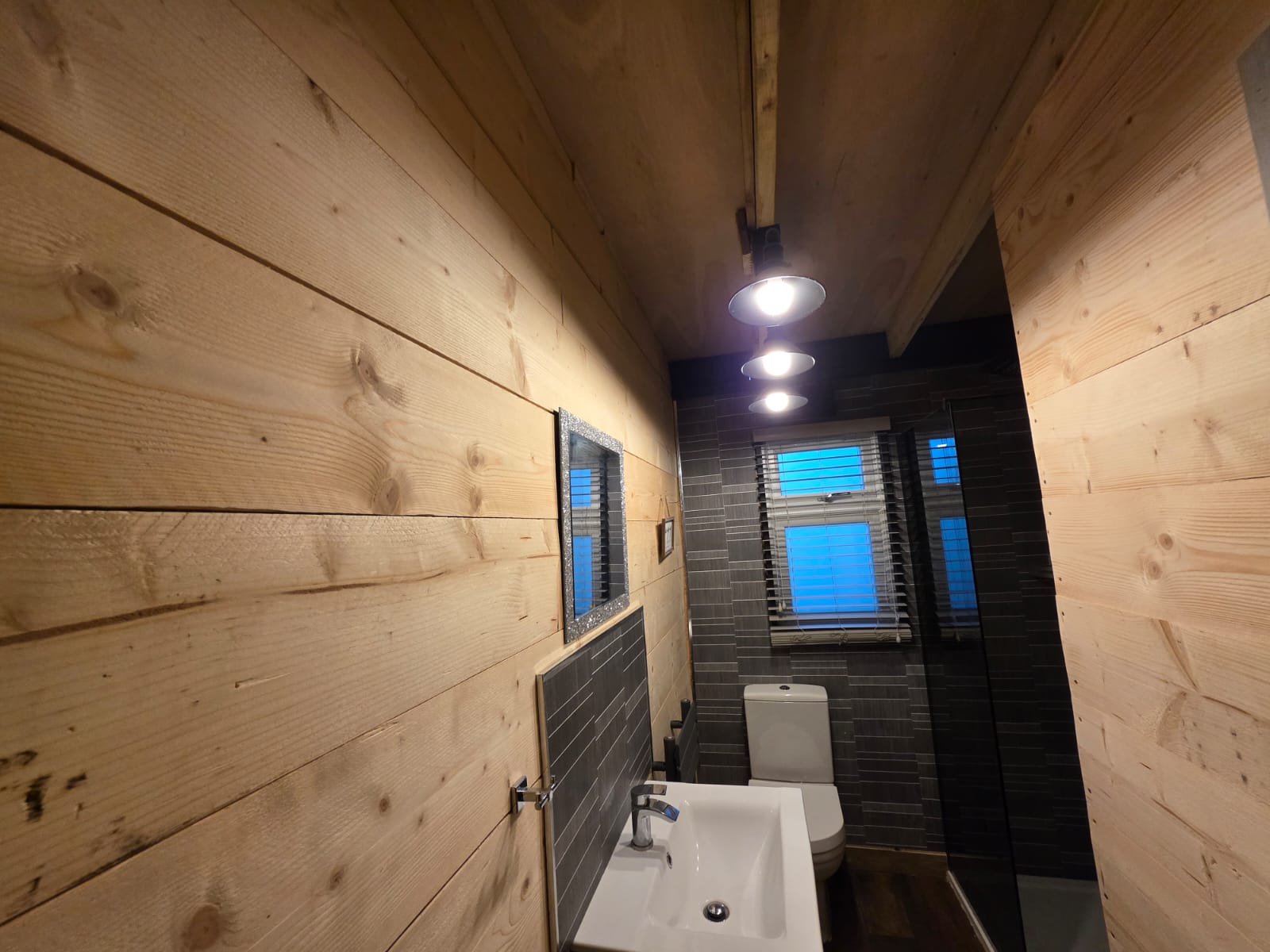 Lodge Bathroom